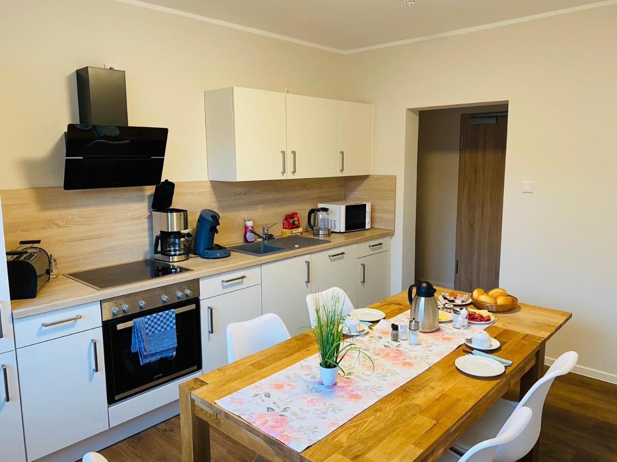 Gaestehaus Am Kurpark Hotel Garni 호른바트마인베르크 외부 사진