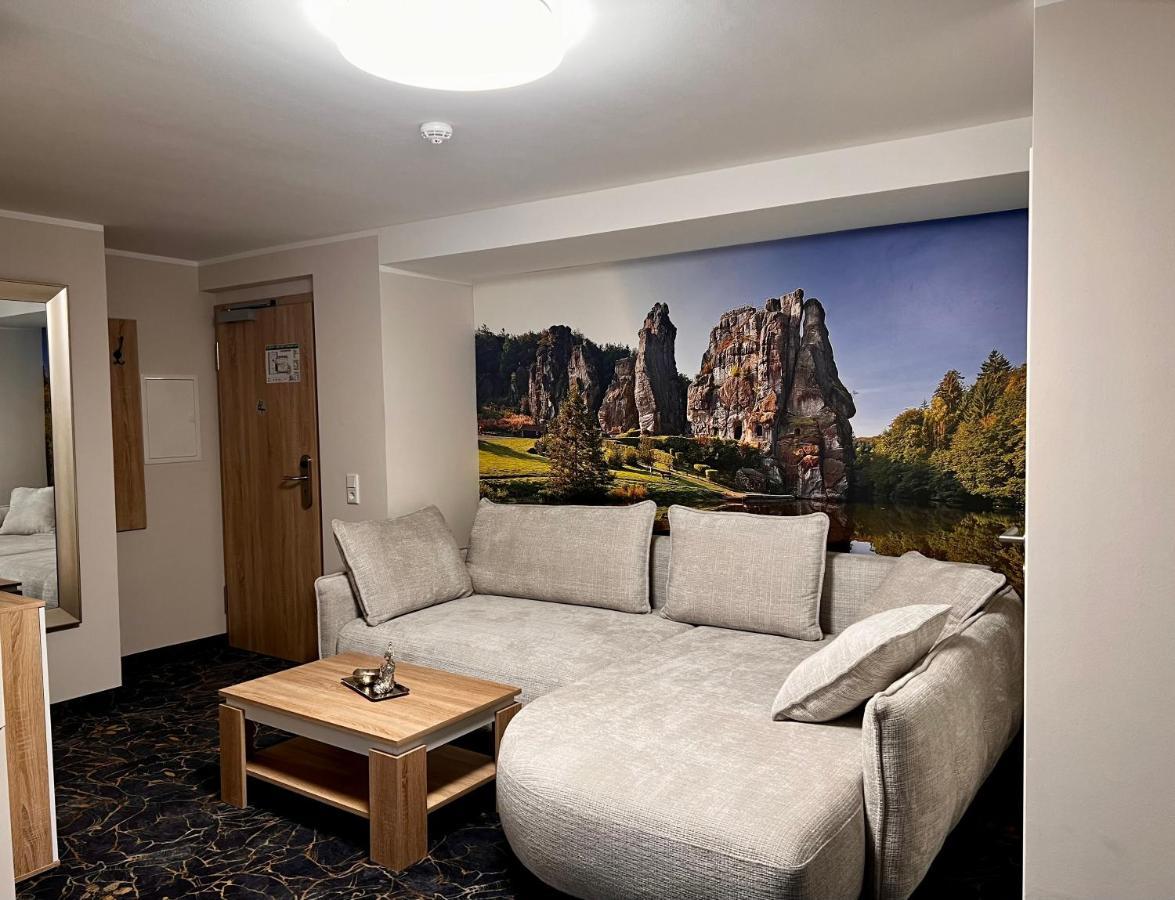 Gaestehaus Am Kurpark Hotel Garni 호른바트마인베르크 외부 사진