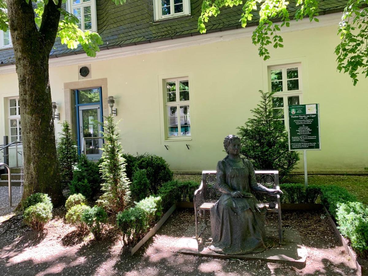 Gaestehaus Am Kurpark Hotel Garni 호른바트마인베르크 외부 사진